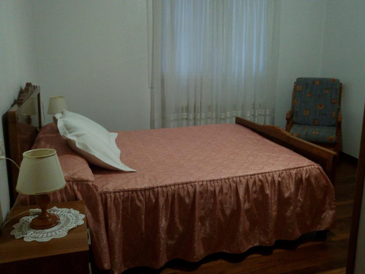 סנטיאגו דה קומפוסטלה Hostal Pumar מראה חיצוני תמונה